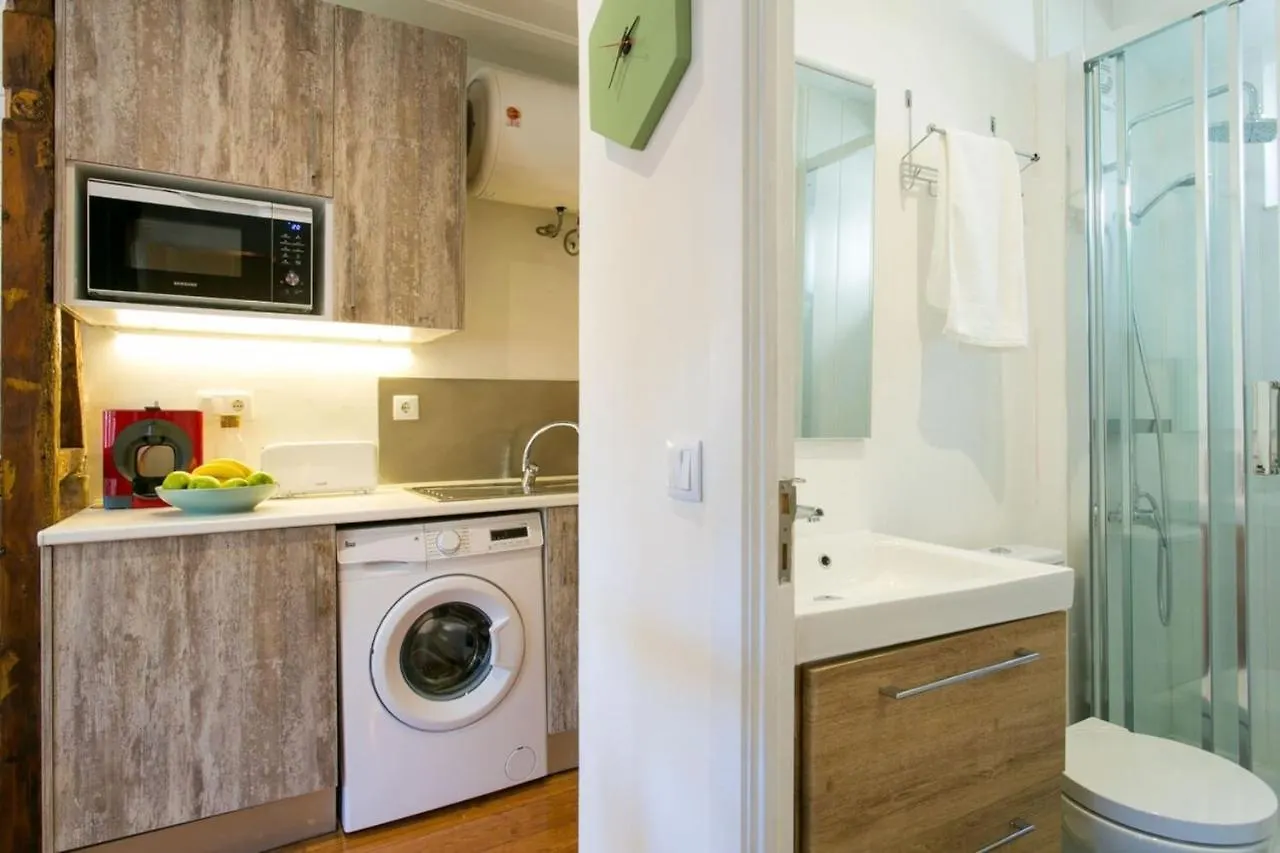 Sunlit Photographers 1Bedroom Apartment In Alcantara Lisboa